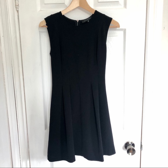 Dynamite | Black Flare Workwear Dress | XS - Picture 3 of 7